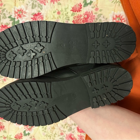 DONATED - Picture 3 of 3